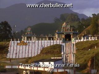 légende: Temple hindou Munnar Kerala 02
qualityCode=raw
sizeCode=half

Données de l'image originale:
Taille originale: 110027 bytes
Heure de prise de vue: 2002:03:01 14:27:18
Largeur: 640
Hauteur: 480
